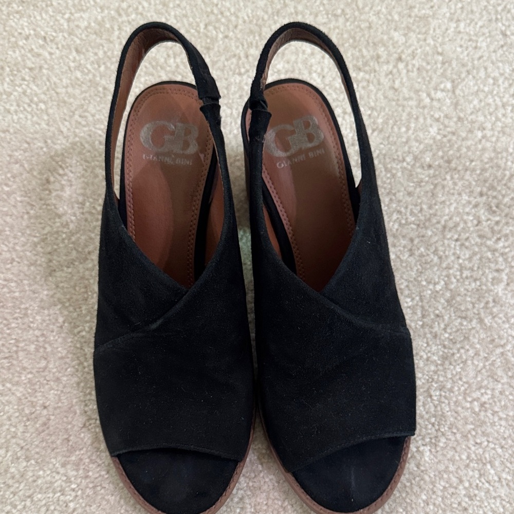 Gianni Bini Elegant Black Slingback Sandals